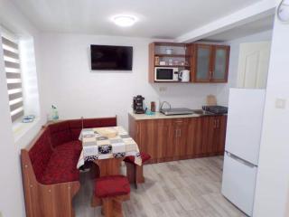 Dóra apartman - 1