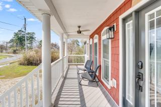 Carriage House - 7