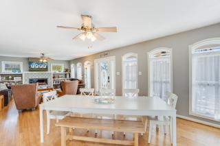 Carriage House - 2