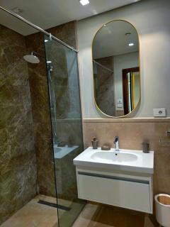 Luxury One-Bedroom Near Mall ofArabia 6th October - 0