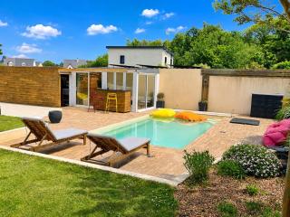 Maison bord de mer avec piscine chauffée à Trebeurden , côte de granit rose - 9