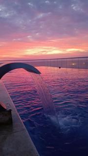 Apartamento 6 personas con balcon vista al mar desayuno gratis y anfitrion 24 horas - 5
