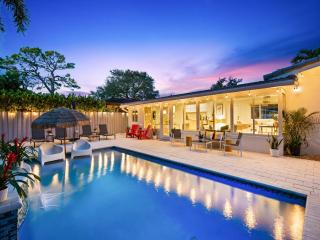 Canary House Heated Pool Retreat - 0