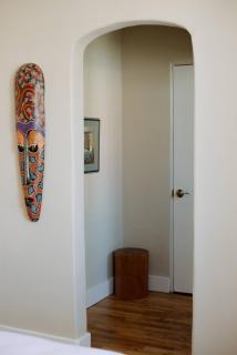Rustic Studio in Los Feliz - Fully Furnished - 4