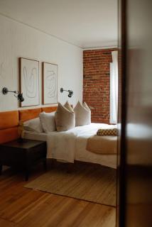 Stylish Koreatown Studio - 5