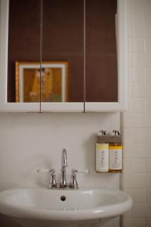 Stylish Koreatown Studio - 2
