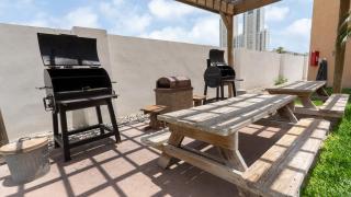 3BR Condo - 9 Beds - Pool - Walk to Beach - SPI - 1