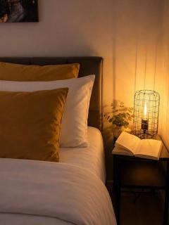Yellow Apartment - 7