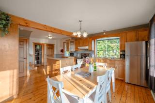 Rustic Chalet Hideaway - Hot Tub & Trail Access - 3