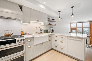 Luxe 5-BED Scandinave Retreat - Walk to Slopes - 1