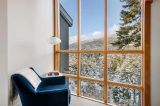 Luxe 5-BED Scandinave Retreat - Walk to Slopes - 2