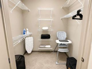 Downtown Tulsa Apartment Near Arts District Pool - 1