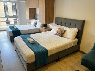 Modern Loft- 2 Beds- City View - 2