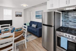 Belmar Beach Bungalow 35 Blocks to Sand Fire Pit, Grill, 3 Beach Badges - 9