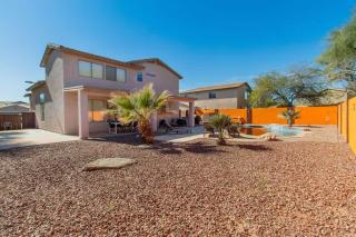 Hot Tub Heated Pool Loving Home Villa - 3
