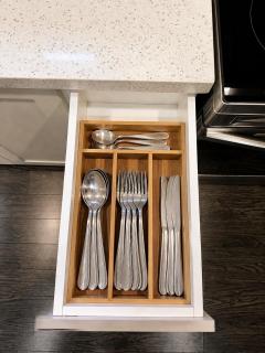 Chic & Spacious 2BR Home Near Yonge St - 1