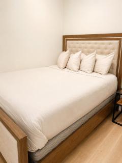 Lovely Brand New Suite - 2