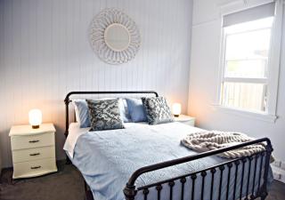 Studio Two Art Deco Escape - 5mins to Geelong CBD - 6