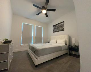 Spacious 4BR Dallas home near downtown - 8
