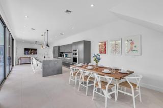 Bon Voyage Bungalow - Just minutes from Port Everglades - 9