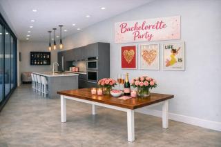 Bon Voyage Bungalow - Just minutes from Port Everglades - 5
