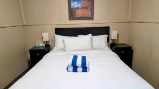 Lido Motel - 2