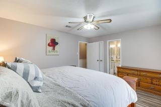 Beaumont Rental Home ~ 2 Mi to Gulf Terrace Park! - Beaumont - 9