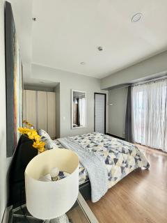 Relax in Style Walk into City, walking distance to Abreeza Malls - 6