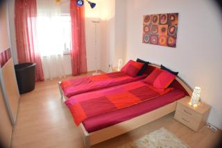 Apartments with parking space Sveti Filip i Jakov, Biograd - 27124 - 1