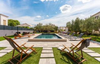Lovely Home In Starigrad Paklenica - 1