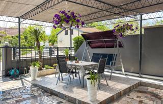 Lovely Home In Podhum With House A Panoramic View - 5