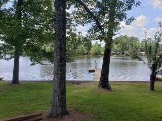 Lake Escape at Reserve & Roam - 8