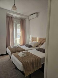 La Malagueta Beach 15-Minute Walk & Parking - 6