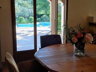 Lorgues, villa 6 pers, piscine, centre 10' a pied - 8