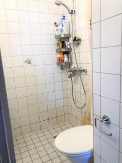 Cozy and Spacious 2BR in Meilahti, Near City & Beach - 6