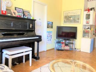 Cozy and Spacious 2BR in Meilahti, Near City & Beach - 4