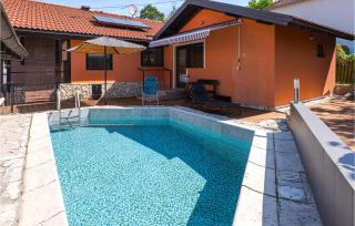 Awesome Home In Karlovac - 0