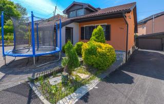 Awesome Home In Karlovac - 9
