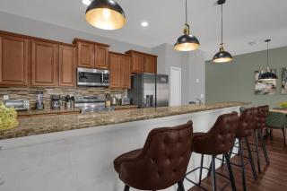 4 Bedroom 3 Bathroom Paradise Palms 2939 BP - 1