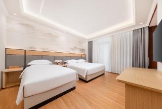 Tangshan Yipin Hot Spring Hotel - 3