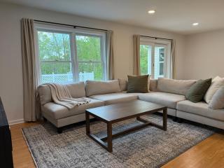 Hocking Hills Cabin 2 Bed - 2 Bath Hot Tub - 5