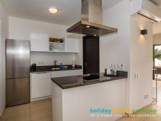 One-Bedroom Ocean View Apartment at Blue Bay Greenview - 2