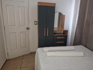 Hermosa casa cerca de todo - 3