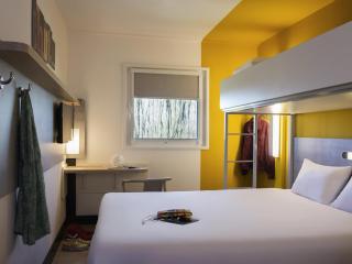 ibis budget Amsterdam Airport - 2