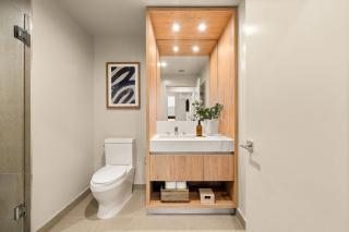 The Crosby ID0041 · Unit 210 - 6