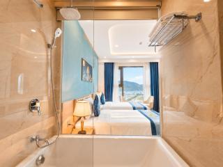 Canary Gold Hotel Quy Nhơn - Beachfront - Iconic Location - 6