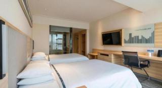 City Comfort Inn Chengdu Giant Panda Base - 1