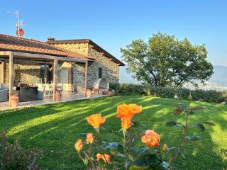 Villa Lux Poggelleri, vista unica sul Casentino - 8