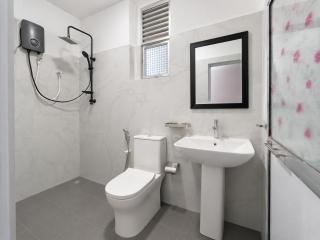 Naturus Araliya - 3BR 2BA Suburban Villa - 3