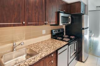 Skyline Suites - 7 out of 10 Stars - 1